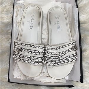 Chanel Slides